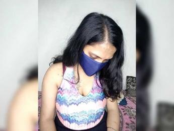 TastyMini webcam bongacams model stream image