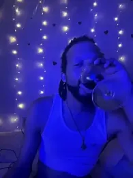 magic_man1085 webcam stripchat model stream image