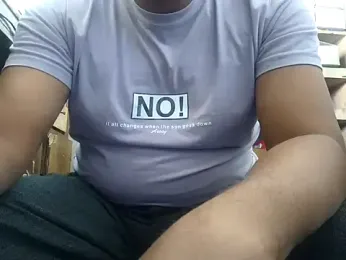 Srmotrs webcam model stream image