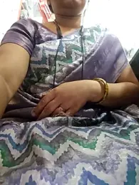 indianhotwife639 webcam stripchat model stream image