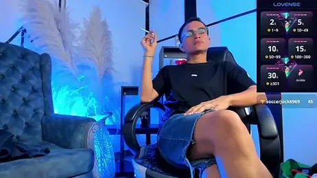 LiamDeep webcam model stream image