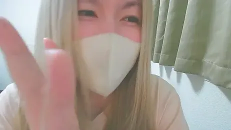 Remi_official webcam stripchat model stream image