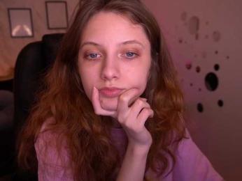 CuteeFoxy webcam bongacams model stream image