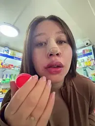 roouse webcam model stream image