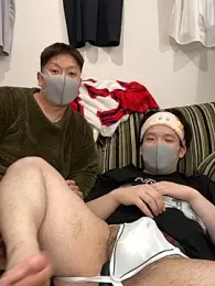 B-W_22-16_ webcam stripchat model stream image