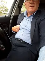 stiffandlubed@xh webcam model stream image