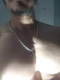 Rounakthakur webcam model stream image