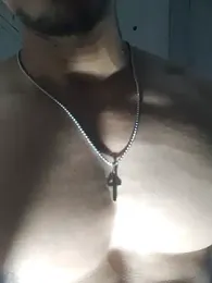 Rounakthakur webcam model stream image