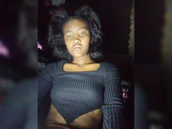 Stella11 webcam bongacams model stream image