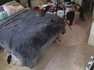 voyeurcam-house-charleys-room webcam camsoda model stream image