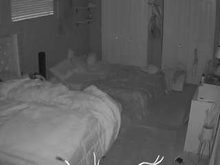 voyeurcam-house-charleys-room webcam camsoda model stream image