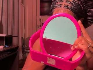 iluvsaffire-bleu webcam model stream image