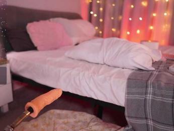 CherryGirlfriend webcam bongacams model stream image