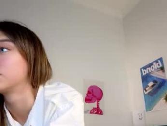 smoothnesss webcam model stream image