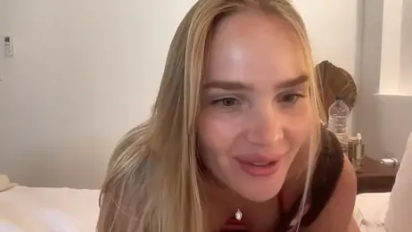 xo_madeline webcam stripchat model stream image