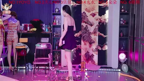 98K_001 webcam stripchat model stream image