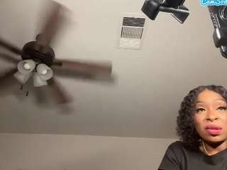 skyyblack webcam model stream image