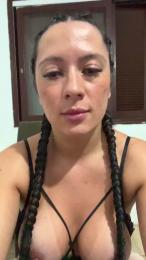 Carolzinha_fox webcam model stream image