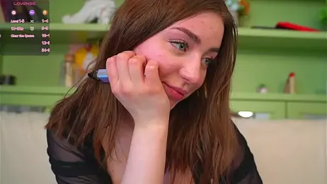 LindaFarm webcam model stream image