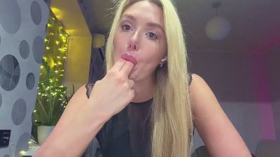 LianneKintsel webcam model stream image