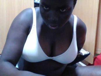 Melaningirl webcam model stream image