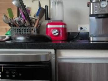 ohanna_ webcam model stream image