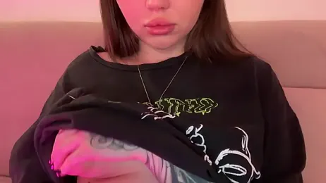 AlmaryKim webcam model stream image