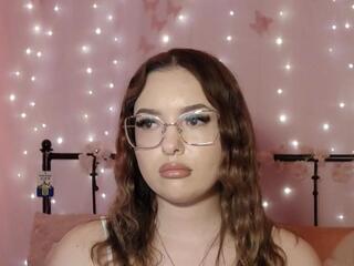 Lindsey Lu webcam model stream image