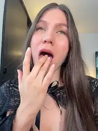 AmelieLaurent_ webcam stripchat model stream image