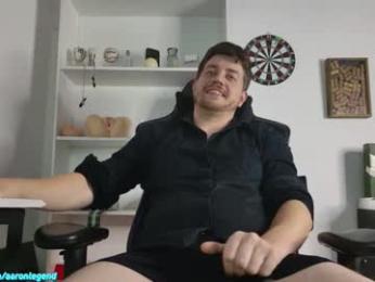 aaronlegend webcam model stream image