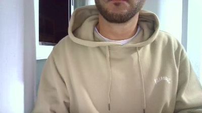 Surfer_30 webcam cam4 model stream image