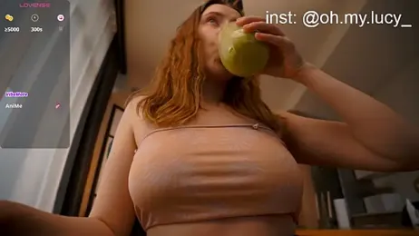 Lucy_Ember webcam model stream image