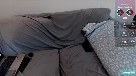 EmoDream1998 webcam model stream image