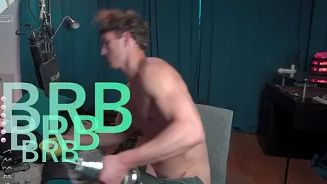 VIktorSecret webcam model stream image