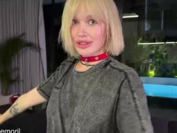 golden_alinee webcam chaturbate model stream image