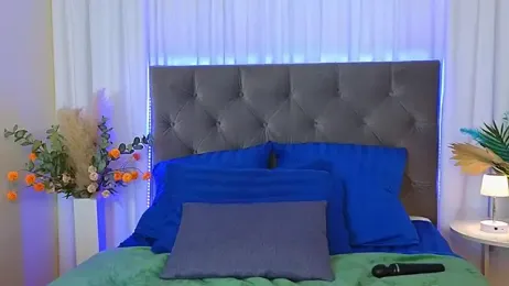 Ariana_Petite webcam model stream image