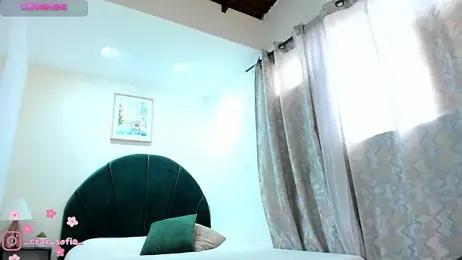 _sofia_cruz webcam stripchat model stream image