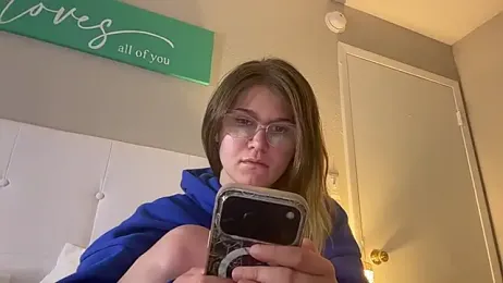 Riley_ray69 webcam model stream image