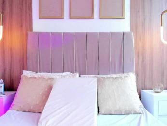 AstraBelova webcam model stream image