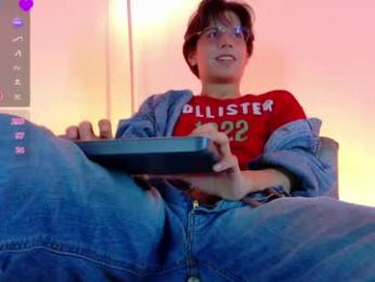 lui_x_dust webcam chaturbate model stream image