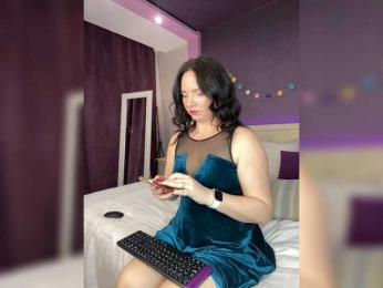 Hungryforme webcam model stream image