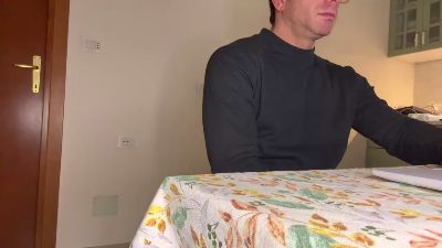 Robespierre_ho webcam cam4 model stream image