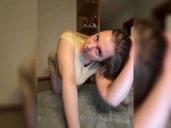 Jucielussie webcam model stream image