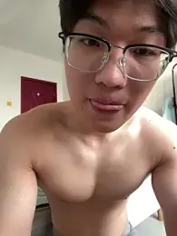 Ycen_ webcam model stream image