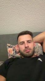 Mikeeeel webcam model stream image