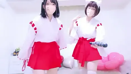 841_yayoi webcam model stream image