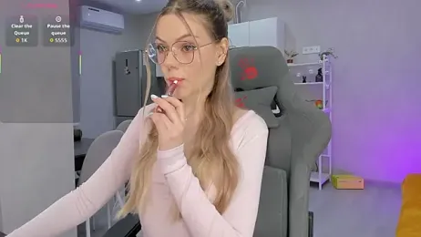 Marta_May_ webcam stripchat model stream image