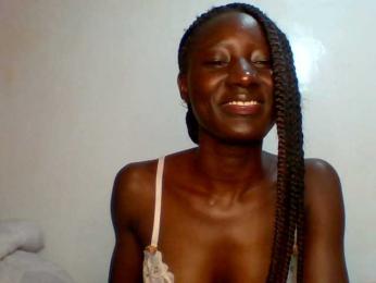 SexyLucia5 webcam model stream image