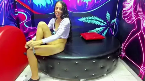 miacam-hot webcam model stream image