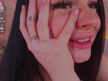 LisaaLiss webcam bongacams model stream image